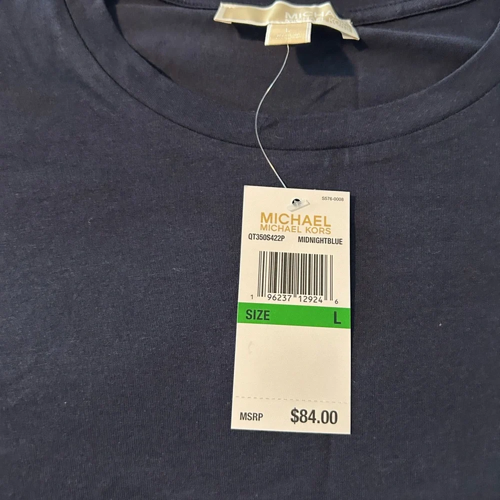 NWT, Michael Kors top. - Picture 2 of 7